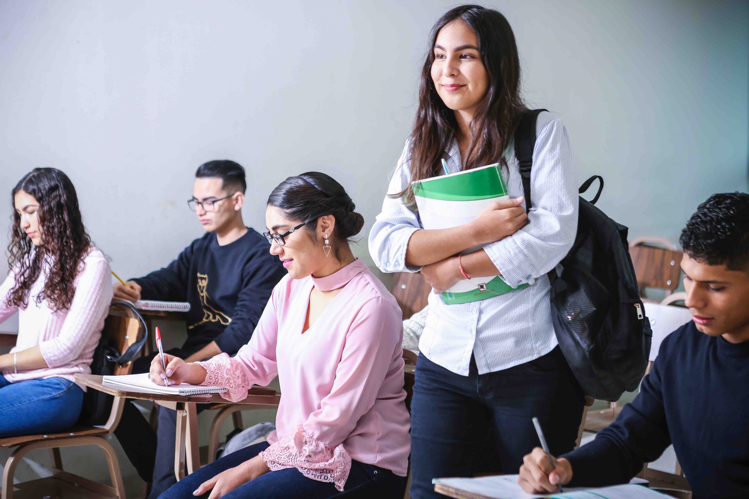 Why It’s Crucial To Allow Students to Take Charge in Project-Based Learning Thumbnail