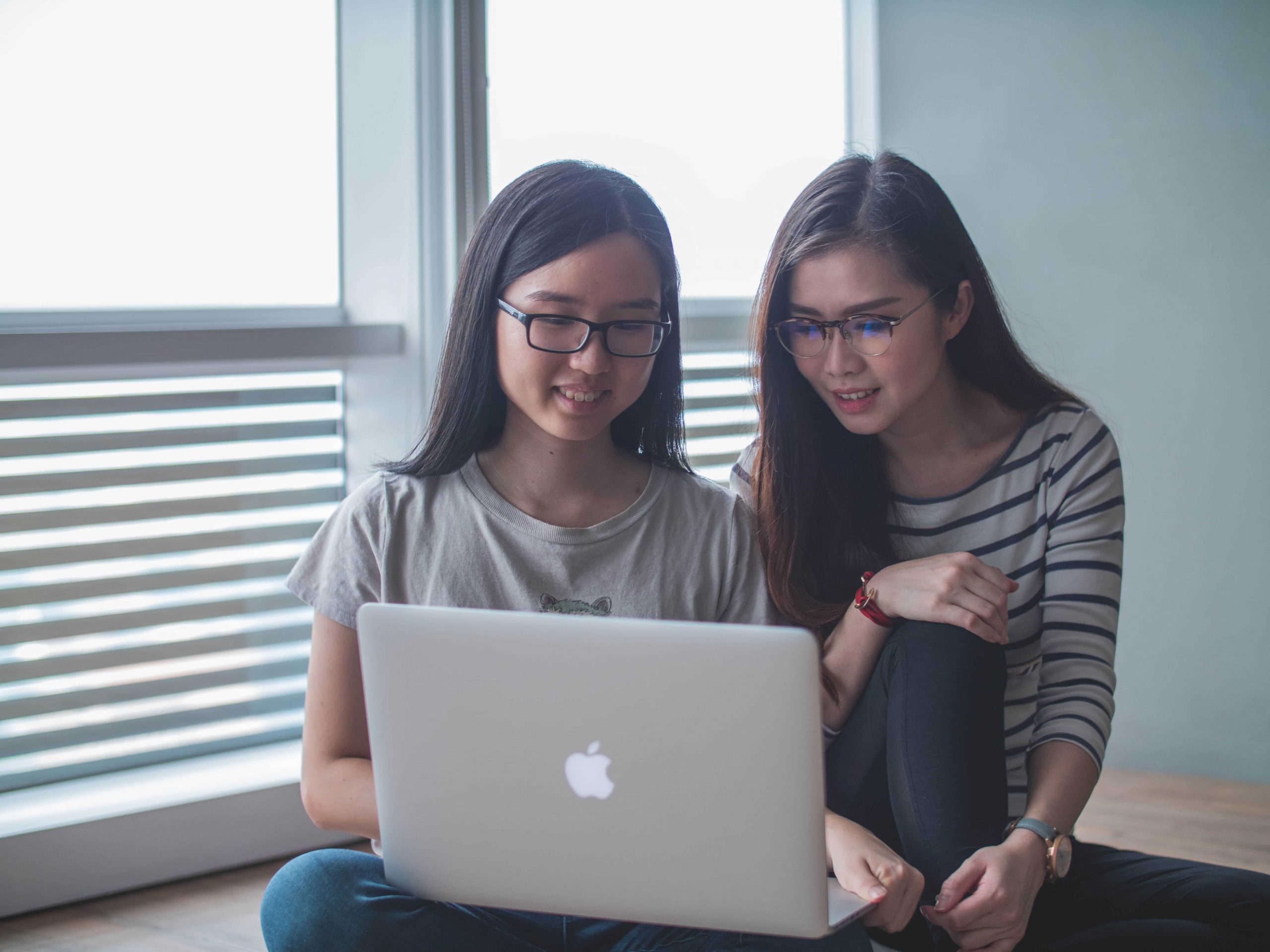 10 Reasons to Join an Online High School Thumbnail